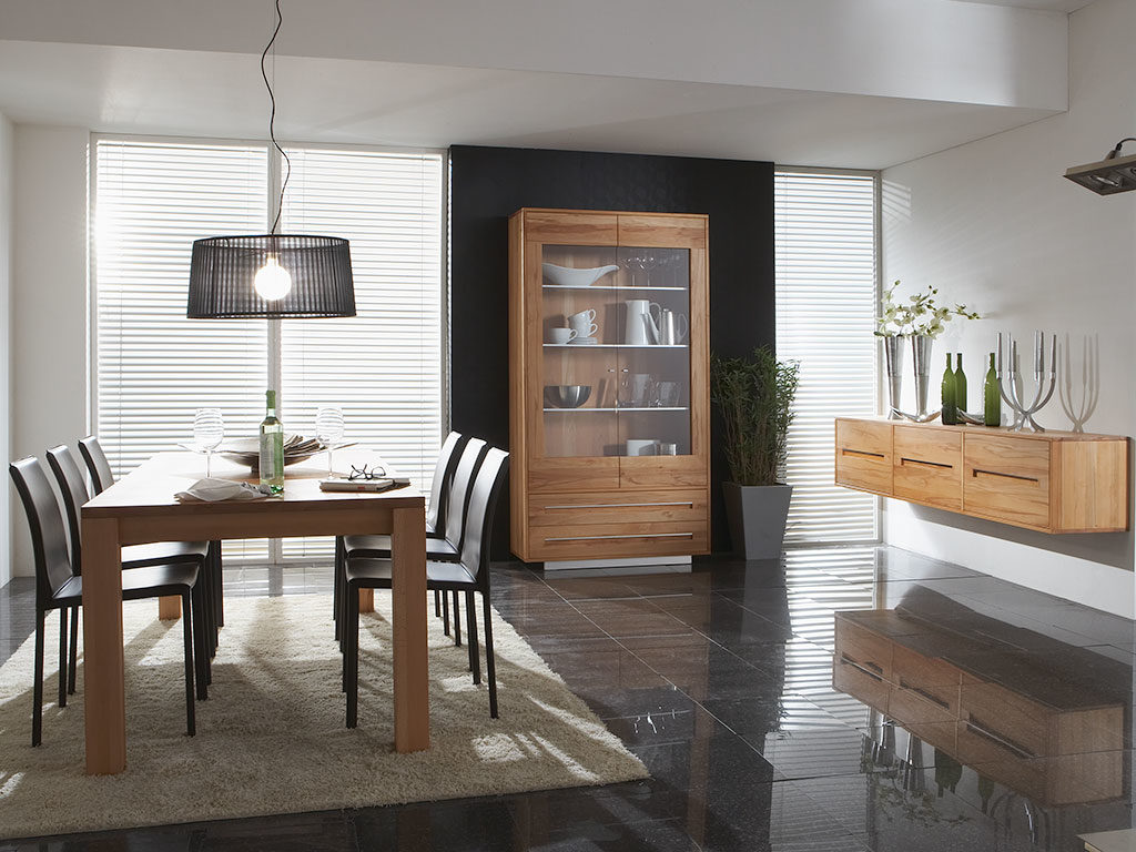 SQARE Esszimmer Kernbuche