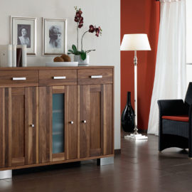 CT052 Highboard Nussbaum geölt