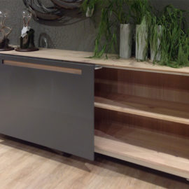 KT236 Sideboard Wildeiche weiß geölt Schiebetüren Lack anthrazit